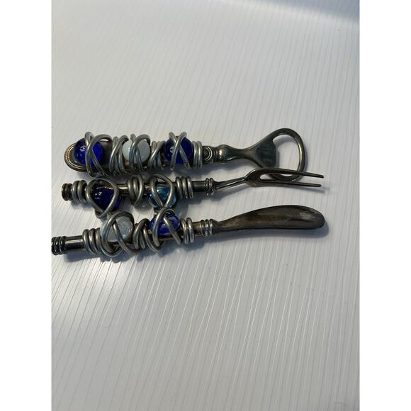 Charcuterie Cheese Serving Utensils Bottle Opener Wire Wrapped Art Glass 3pc Set - Picture 6 of 7